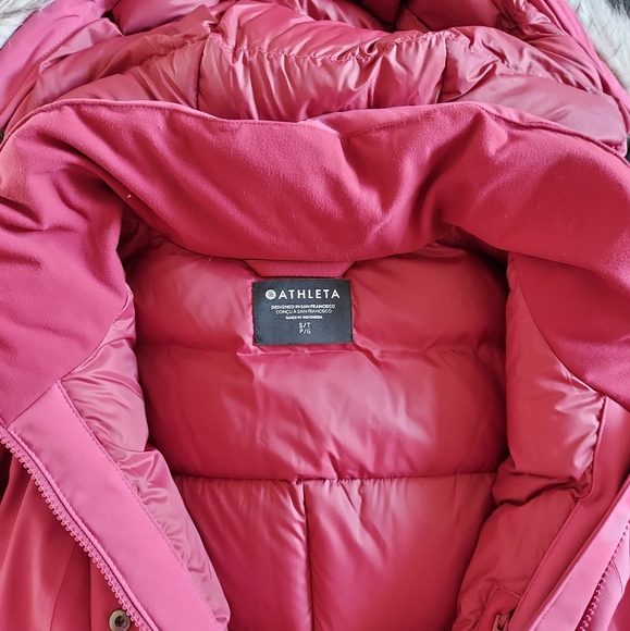 ATHLETA New Rainout Outbound Parka TALL - Decadent Red - Picture 4 of 12